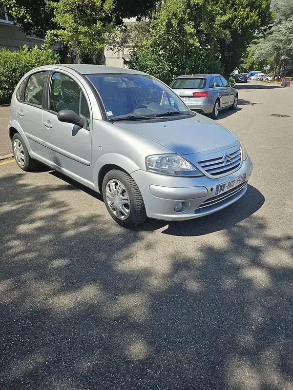Occasion 2003 Citroën C3 Exclusive Berline | 2 300 € (Prix juste) - Image 1/4