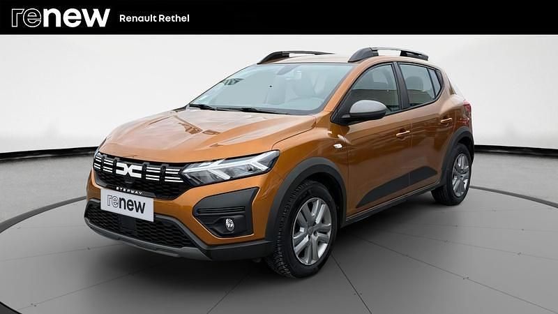 Occasion Dacia Sandero Expression 2023 Orange Citadine