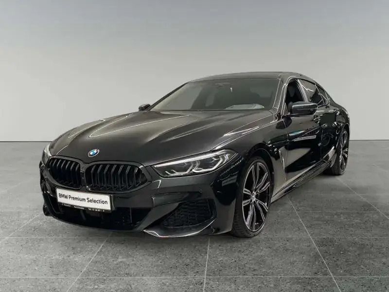 Noir Utilisé 2022 BMW 840 Sport Line Coupé | 76 820 € (Prix cher) - Image 1/4
