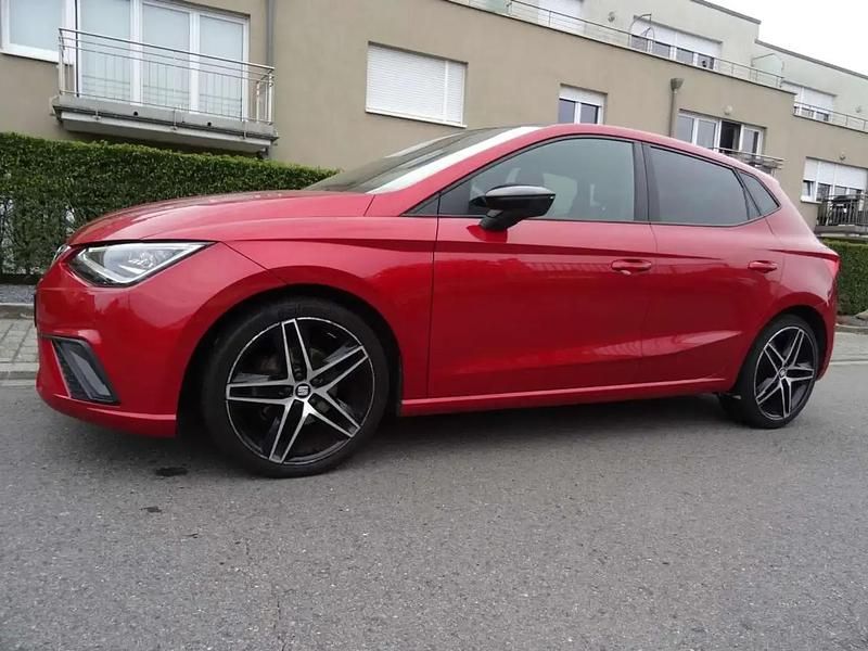 Rouge Occasion 2020 Seat Ibiza FR Berline | 12 500 € (Bon prix) - Image 1/4