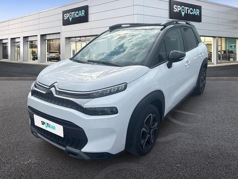 Blanc banquise (o) + noir perla nera Utilisé 2023 Citroën C3 Feel Citadine | 15 489 € (Prix cher) - Image 1/4