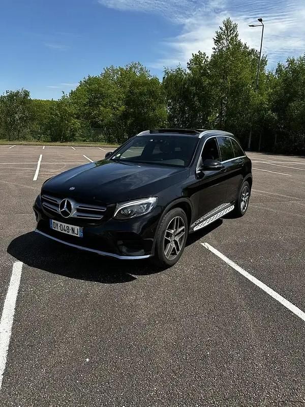 Utilisé 2015 Mercedes GLC250 SUV | 24 000 € (Prix juste) - Image 1/4