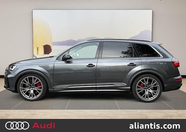 Occasion Audi Q7 Competition 340 ch (250 kW) 2023 Gris daytona nacré SUV
