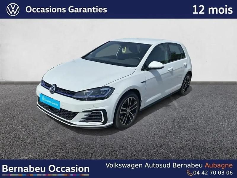 Blanc Utilisé 2021 VW Golf VIII GTE Berline | 24 390 € (Bon prix) - Image 1/4