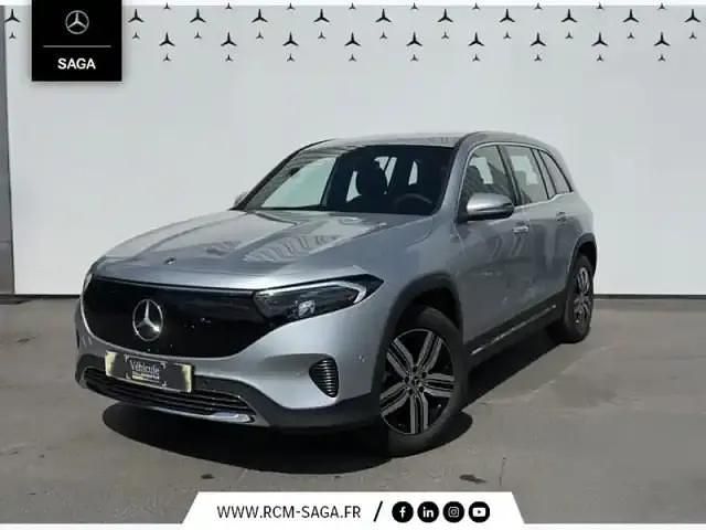 Gris clair Utilisé 2025 Mercedes EQB250+ Edition SUV | 43 500 € - Image 1/4