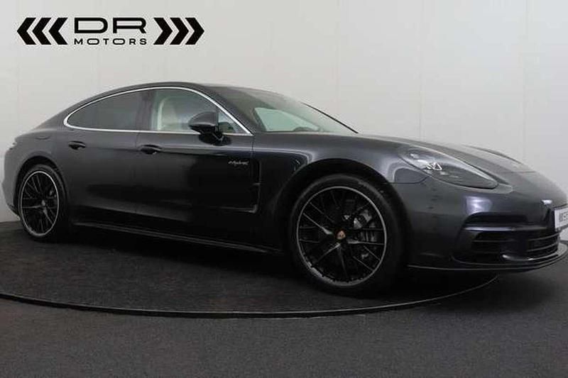 Occasion Porsche Panamera 4 680 ch (500 kW) 2018 Gris Berline