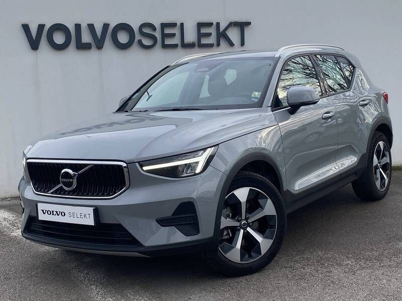 Gris Utilisé 2023 Volvo XC40 SUV | 34 900 € (Prix juste) - Image 1/3