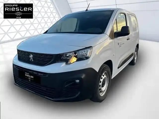 Blanc Utilisé 2023 Peugeot E-Partner Monospace | 21 980 € - Image 1/4