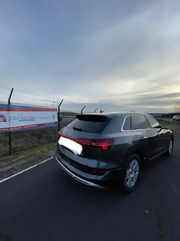Utilisé 2021 Audi e-tron S-Line SUV | 29 990 € (Bon prix) - Image 1/4