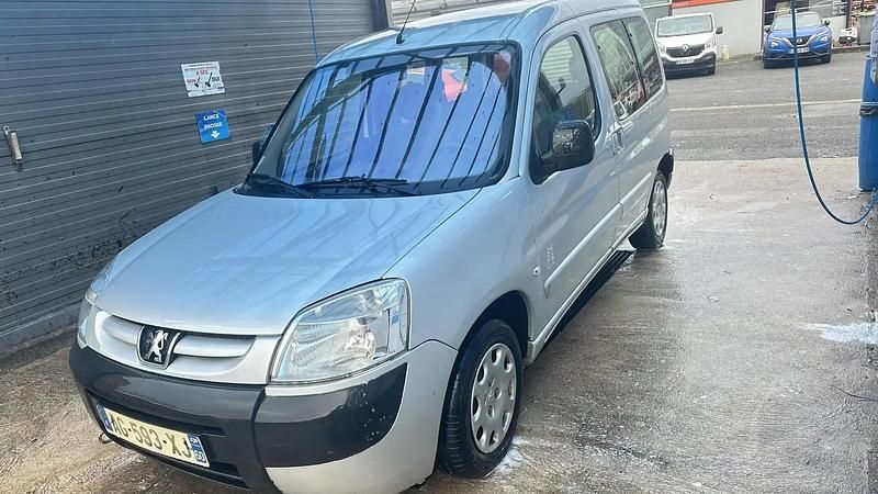 Utilisé 2006 Peugeot Partner Van | 2 850 € - Image 1/4
