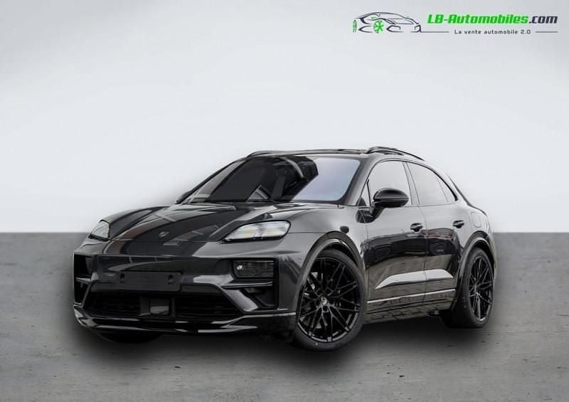 Utilisé 2025 Porsche Macan Turbo SUV | 145 500 € - Image 1/4