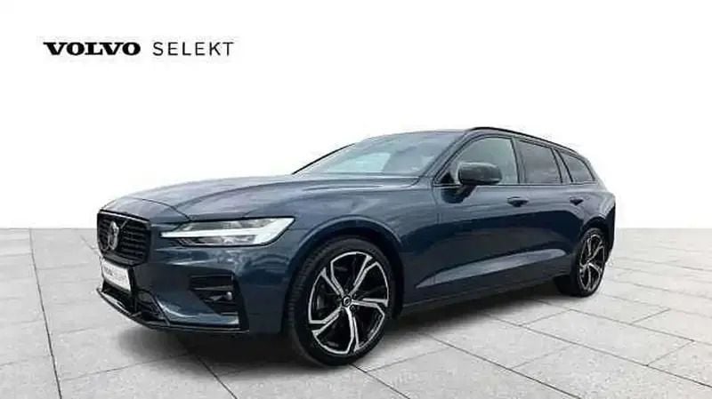 Bleu Utilisé 2023 Volvo V60 Plus Break | 39 900 € (Prix juste) - Image 1/4