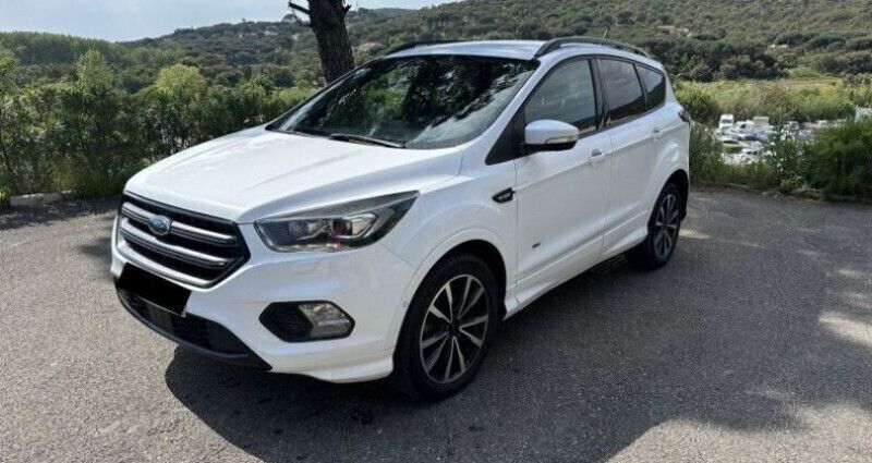 Utilisé 2018 Ford Kuga ST-Line SUV | 17 900 € (Super prix) - Image 1/4