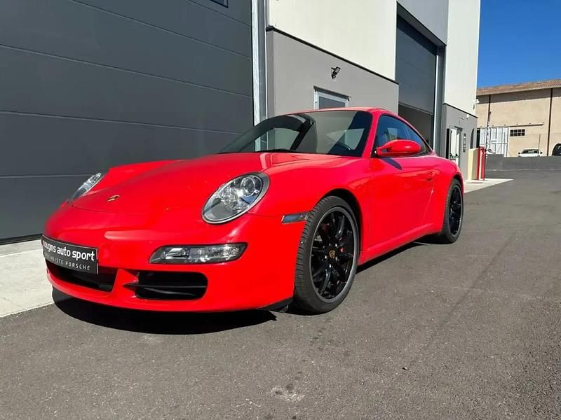 Rouge Occasion 2006 Porsche 911 Carrera S Sport Coupé | 53 990 € (Super prix) - Image 1/4