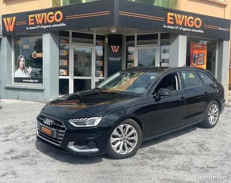 Noir Utilisé 2020 Audi A4 Break | 25 990 € - Image 1/4