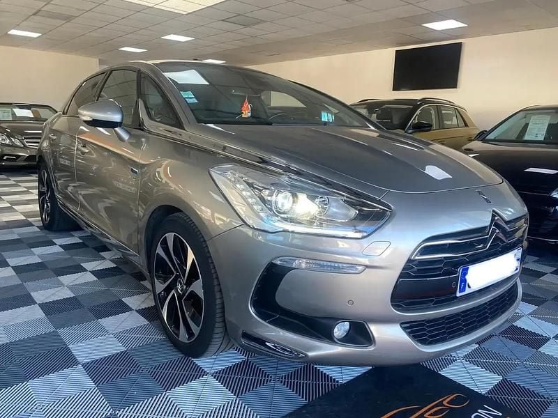 Occasion Citroën DS5 Sport Chic 163 ch (119 kW) 2013 Beige Citadine