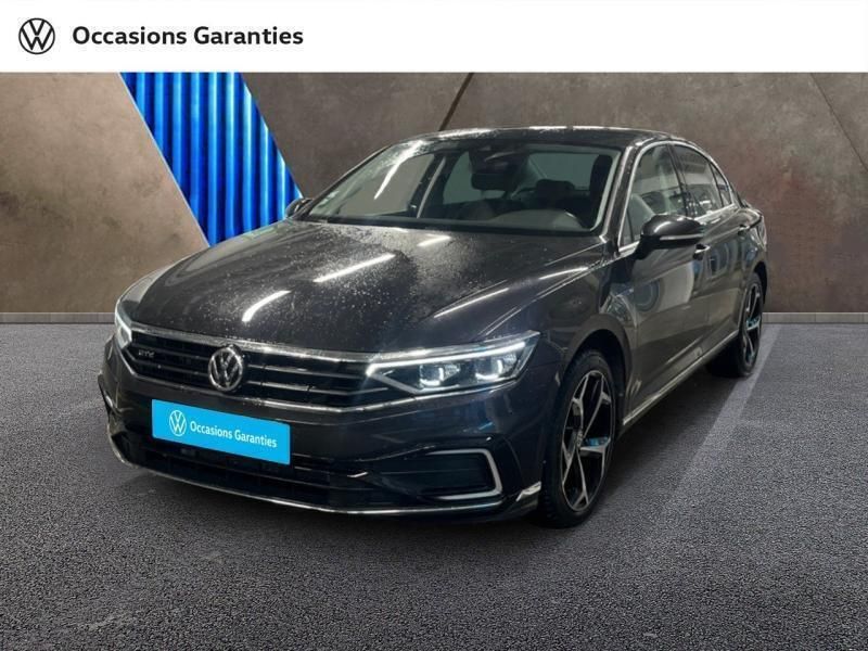 Gris Utilisé 2019 VW Passat GTE Berline | 22 890 € (Prix juste) - Image 1/3