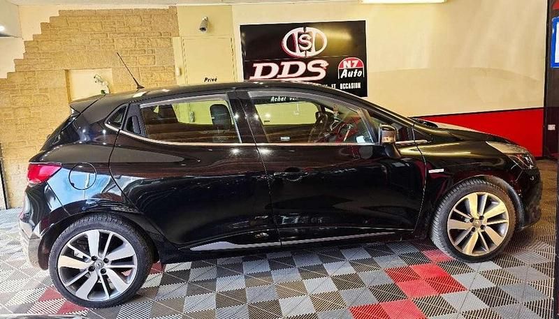 Occasion Renault Clio IV 2014 Noir Citadine