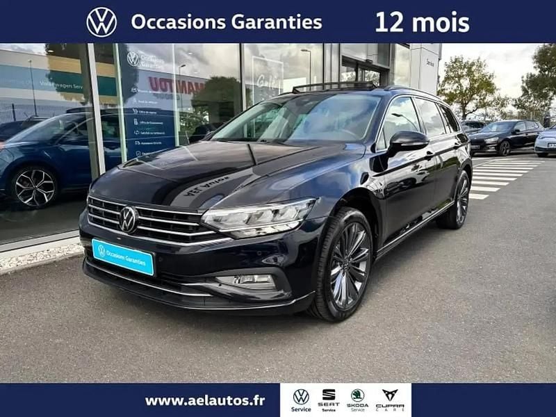 Noir Occasion 2022 VW Passat Life Break | 23 790 € (Prix juste) - Image 1/4
