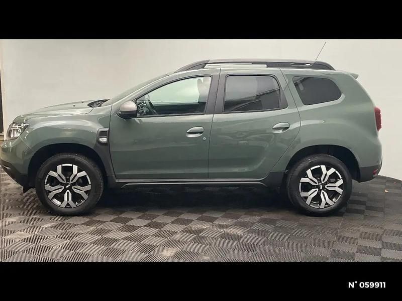 Occasion Dacia Duster Journey 100 ch (73 kW) 2023 Vert SUV