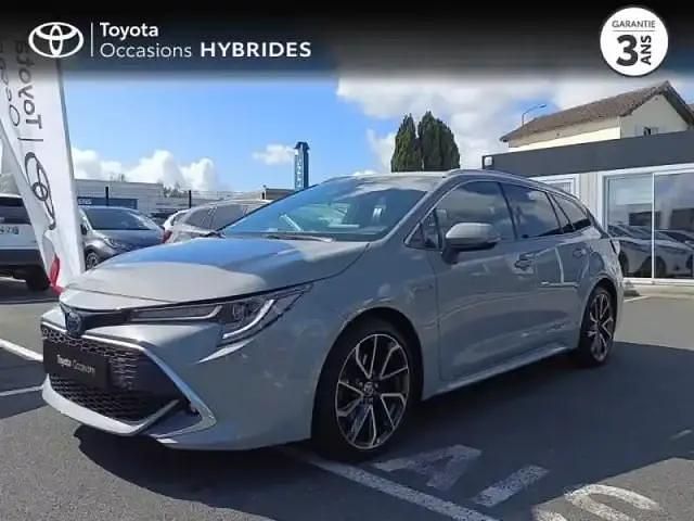 Gris manathan Utilisé 2020 Toyota Corolla Design Break | 23 980 € - Image 1/4