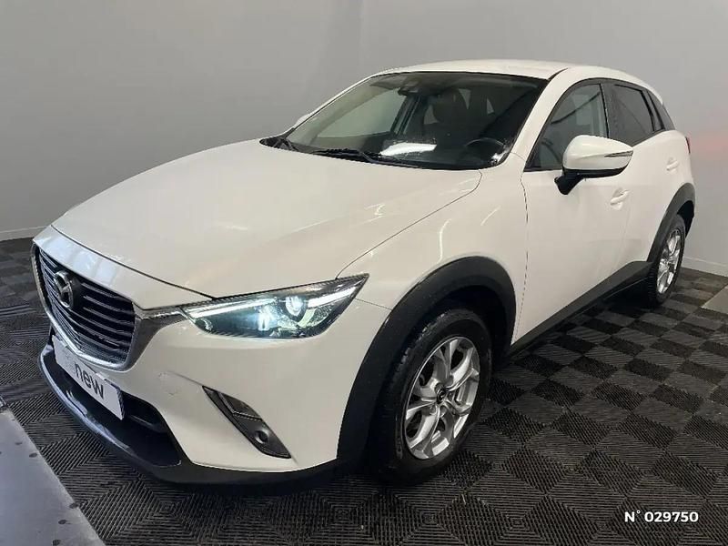 Blanc Occasion 2015 Mazda CX-3 Selection SUV | 18 390 € - Image 1/4