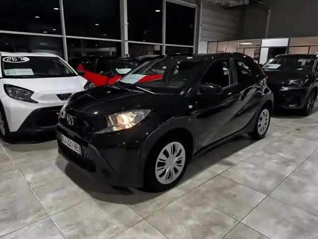 Noir intense métallisé Occasion 2022 Toyota Aygo X SUV | 12 990 € (Prix juste) - Image 1/4