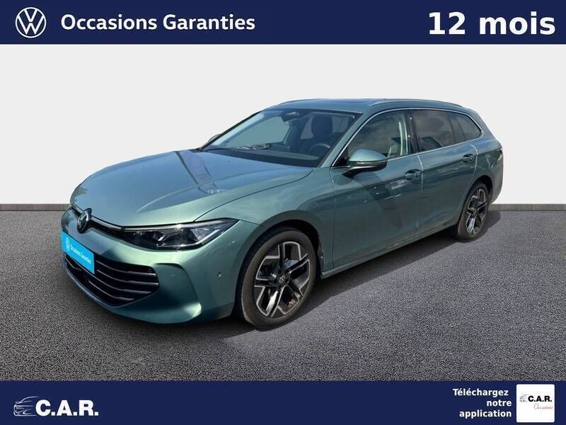 Vert Utilisé 2024 VW Passat Coupé | 39 990 € - Image 1/3