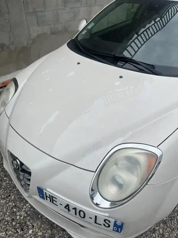 Utilisé 2009 Alfa Romeo MiTo Distinctive Citadine | 4 200 € - Image 1/4
