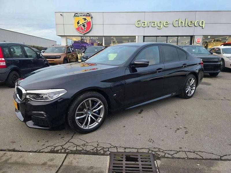 Blanc Occasion 2019 BMW 530e Berline | 34 900 € (Prix juste) - Image 1/4