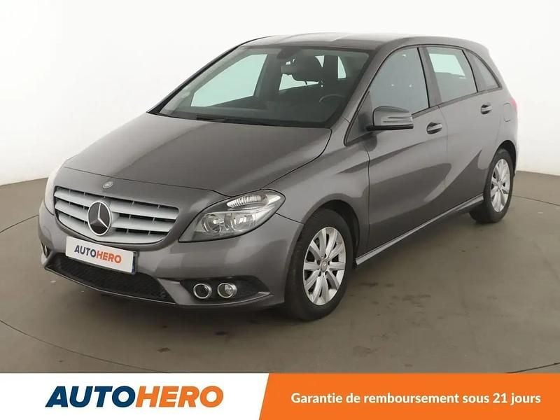 Gris Utilisé 2014 Mercedes B180 Monospace | 12 890 € (Prix juste) - Image 1/2