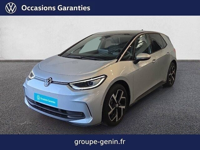 Utilisé 2024 VW ID.3 Pro Performance Citadine | 30 790 € (Prix juste) - Image 1/4