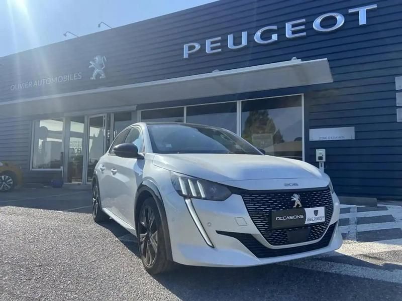 Occasion 2021 Peugeot 208 GT Citadine | 17 790 € (Prix assez cher) - Image 1/4