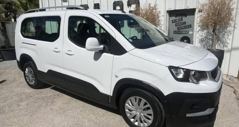Utilisé 2019 Peugeot Rifter Active Monospace | 16 490 € (Super prix) - Image 1/4