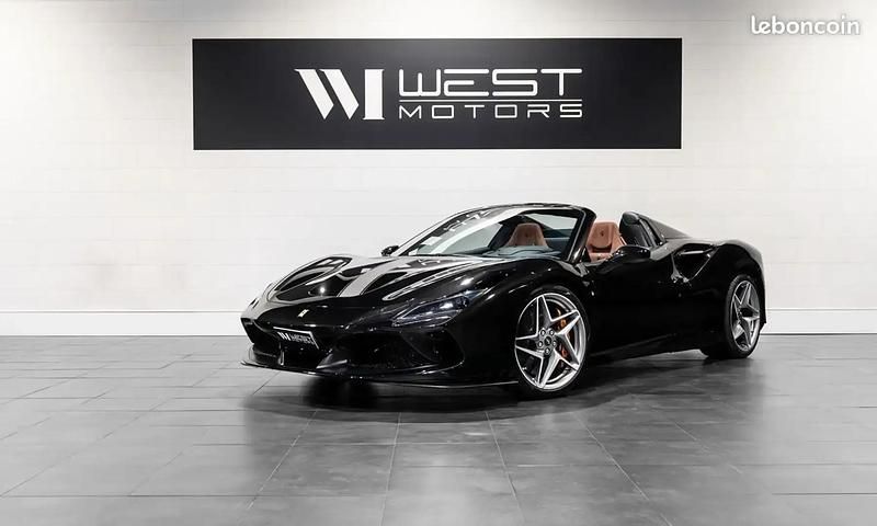 Noir Occasion 2022 Ferrari F8 Cabriolet | 389 900 € - Image 1/4