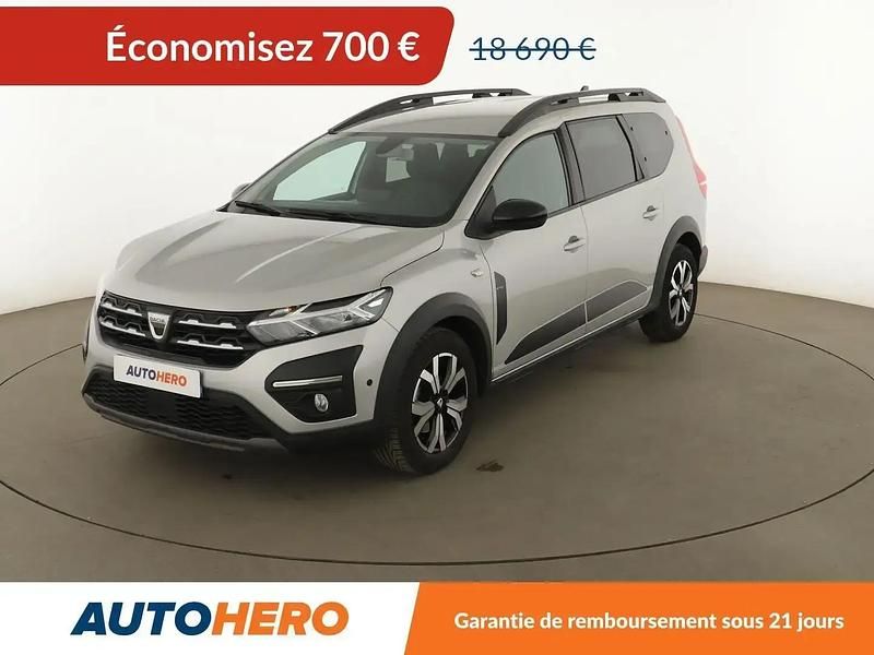 Gris Utilisé 2022 Dacia Jogger Extreme Monospace | 17 990 € (Prix juste) - Image 1/2