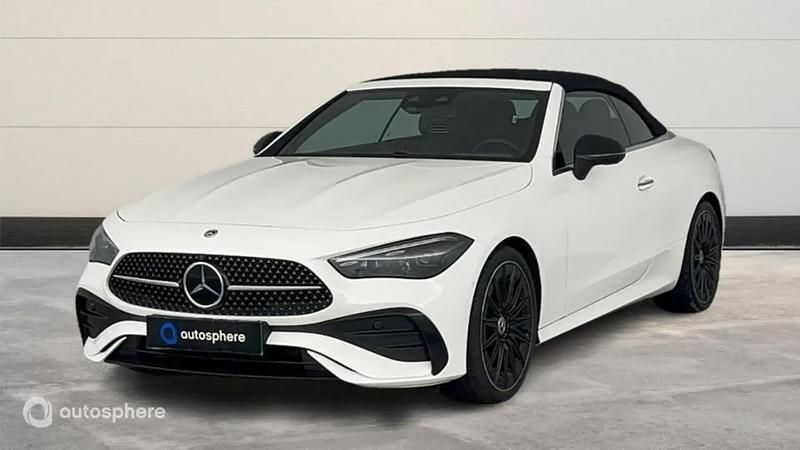Blanc Utilisé 2024 Mercedes 220 AMG line Cabriolet | 59 999 € - Image 1/4