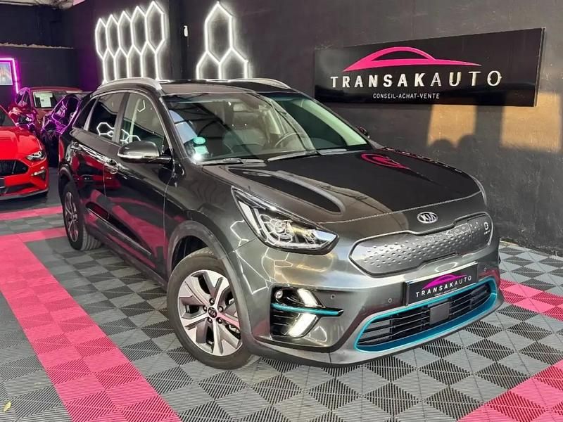 Gris Occasion 2021 Kia e-Niro Premium SUV | 18 990 € (Prix juste) - Image 1/4
