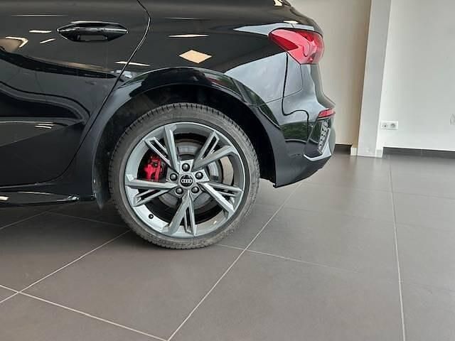 Occasion Audi A3 Sportback e-tron Competition 150 ch (110 kW) 2022 Noir mythe métallisé Citadine