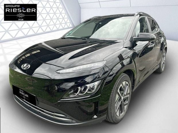 Noir Utilisé 2022 Hyundai Kona SUV | 23 980 € (Prix juste) - Image 1/4