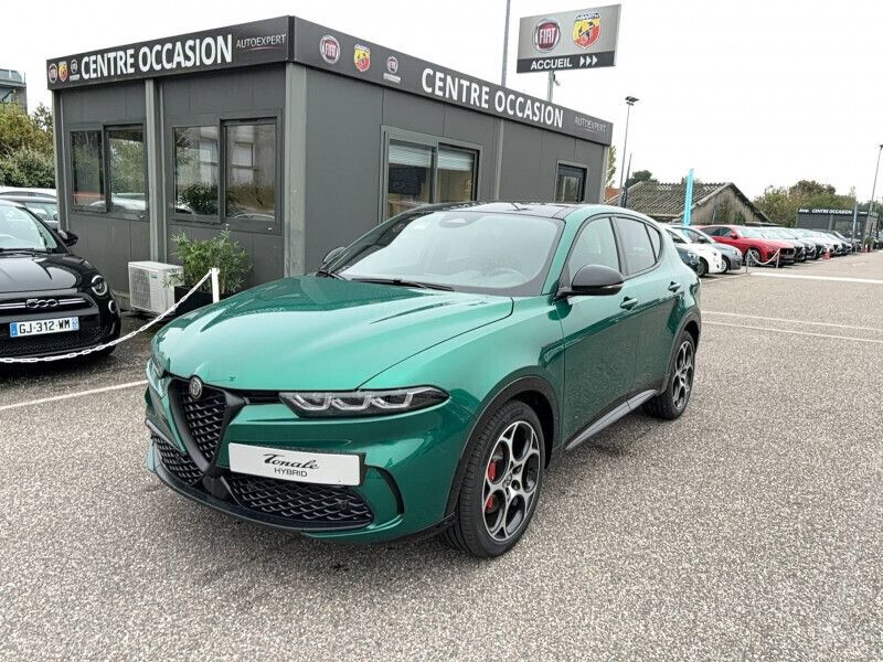 Vert Utilisé 2024 Alfa Romeo Tonale Veloce SUV | 46 990 € - Image 1/4