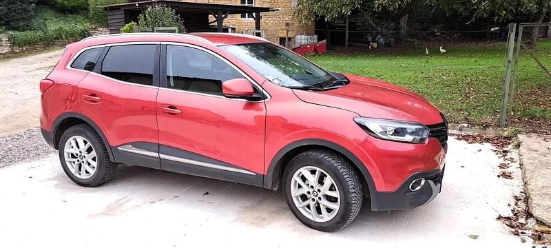 Rouge Utilisé 2017 Renault Kadjar SUV | 12 000 € (Bon prix) - Image 1/4