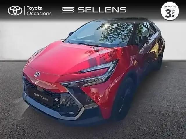 Rouge Utilisé 2025 Toyota C-HR Sport SUV | 37 500 € - Image 1/4