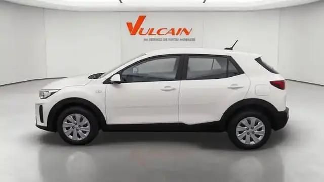 Occasion Kia Stonic Motion 100 ch (73 kW) 2023 Blanc SUV