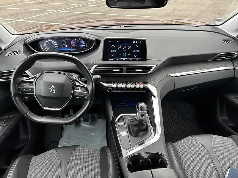 Occasion 2017 Peugeot 3008 S SUV | 14 000 € (Bon prix) - Image 1/4