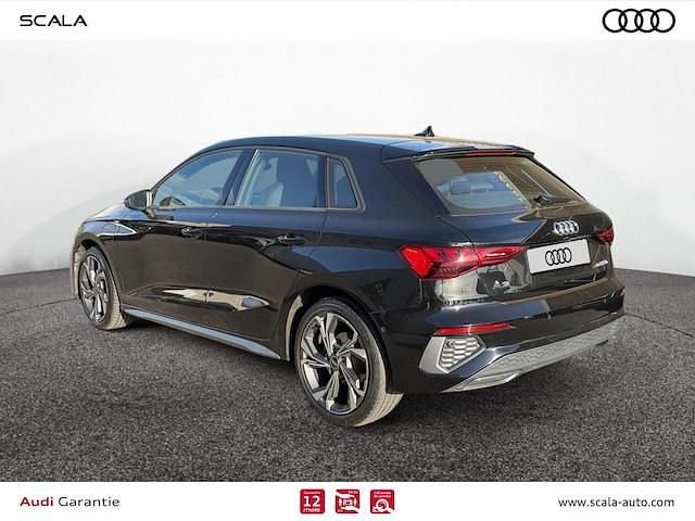 Occasion Audi A3 Sportback e-tron S-Line 150 ch (110 kW) 2023 Noir mythe métallisé Citadine