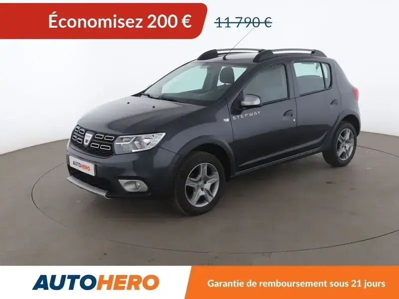 Gris Utilisé 2018 Dacia Sandero Stepway Citadine | 11 590 € (Prix juste) - Image 1/2