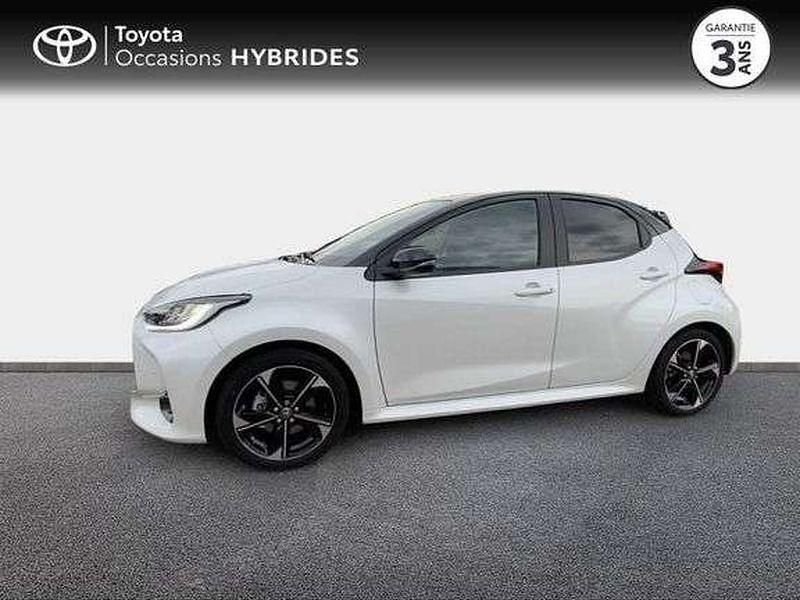 Utilisé 2024 Toyota Yaris Hybrid Berline | 25 990 € (Prix juste) - Image 1/1