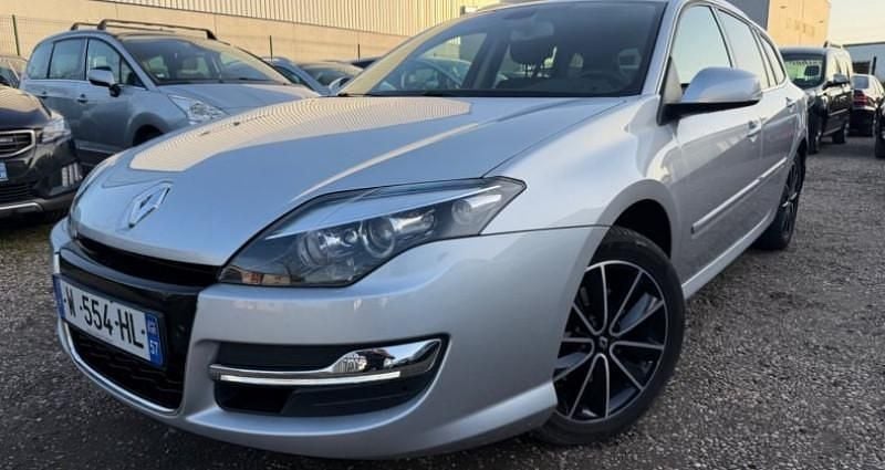 Occasion Renault Laguna III Initiale Paris 150 ch (110 kW) 2014 Gris Break