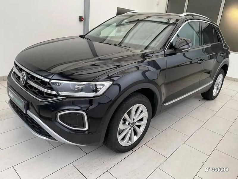 Noir Utilisé 2022 VW T-Roc SUV | 26 990 € (Bon prix) - Image 1/4